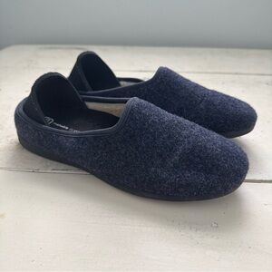Mahabis Women's NWT Blue Wool Blend Slip On Shoes - Sz. 6.5-7